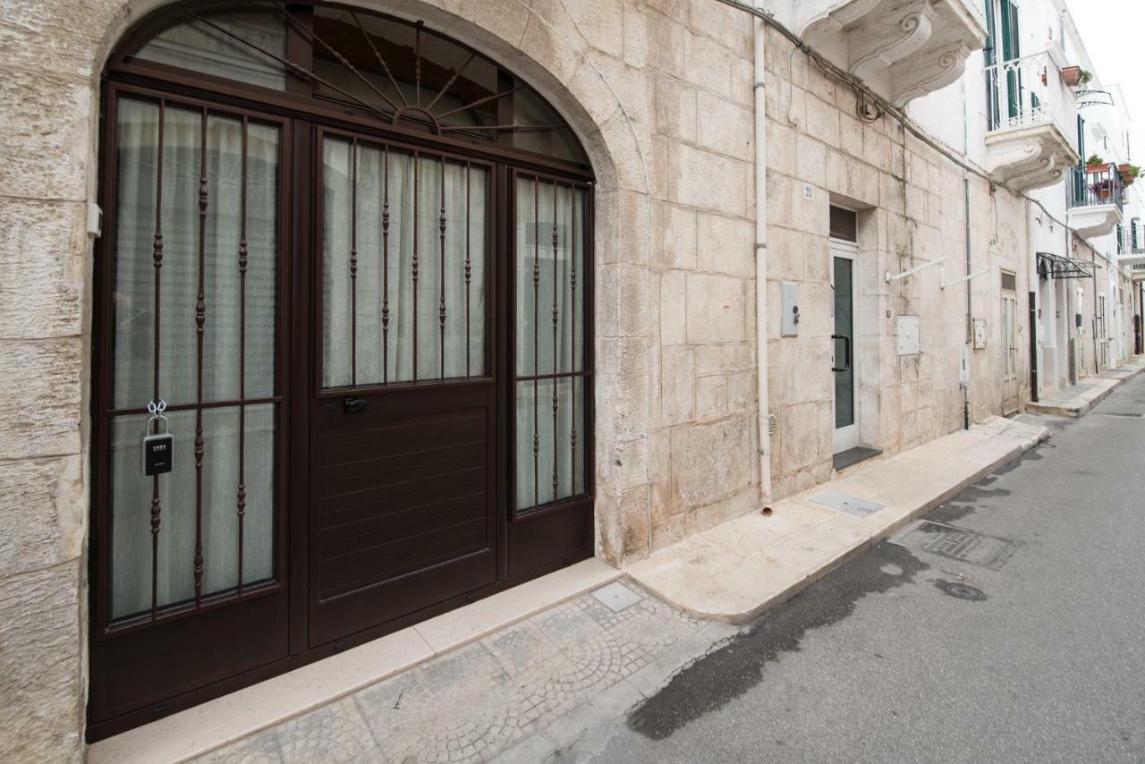 White House Flats & Studios Ostuni Exterior photo
